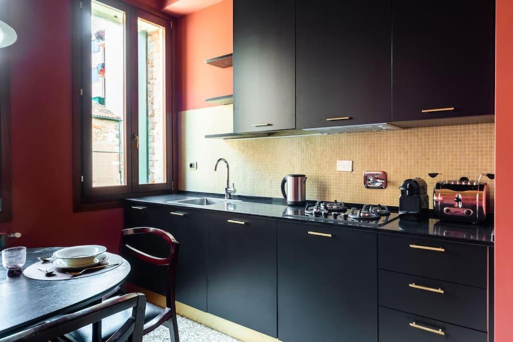 Ca Regina Panada - Passion On The Canal Venice Exterior photo